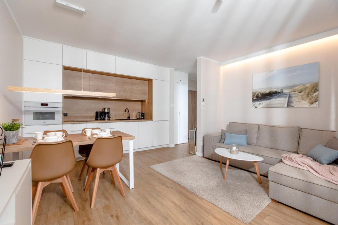Rewal Blue Sun Morska Appartement Buitenkant foto